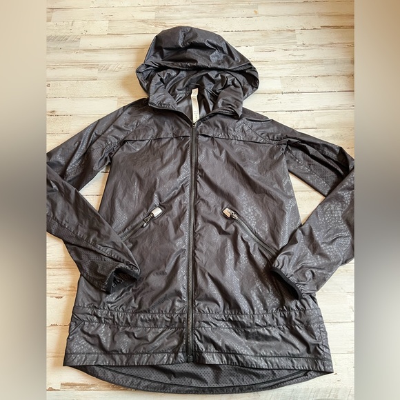 Black snakeskin rain jacket. Size 4. Barely worn. - Picture 2 of 2